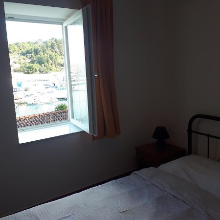 Veli Iž Guest House Provista מראה חיצוני תמונה