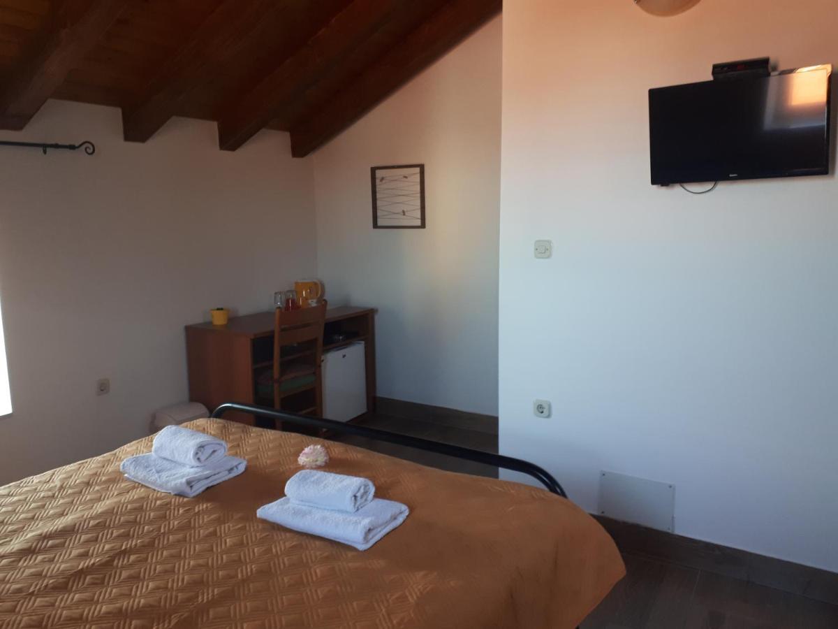 Veli Iž Guest House Provista מראה חיצוני תמונה