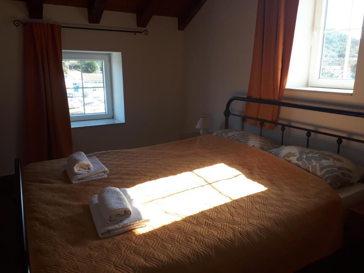 Veli Iž Guest House Provista מראה חיצוני תמונה