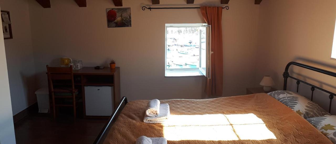 Veli Iž Guest House Provista מראה חיצוני תמונה